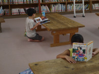 未来塾2日目　図書室低学年